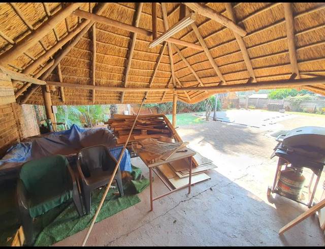 4 BEDROOM HOUSE FOR SALE IN THE ORCHARDS